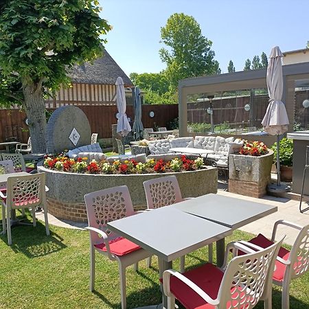 Auberge Du Vieux Tour Le Manoir Canapville  Dış mekan fotoğraf