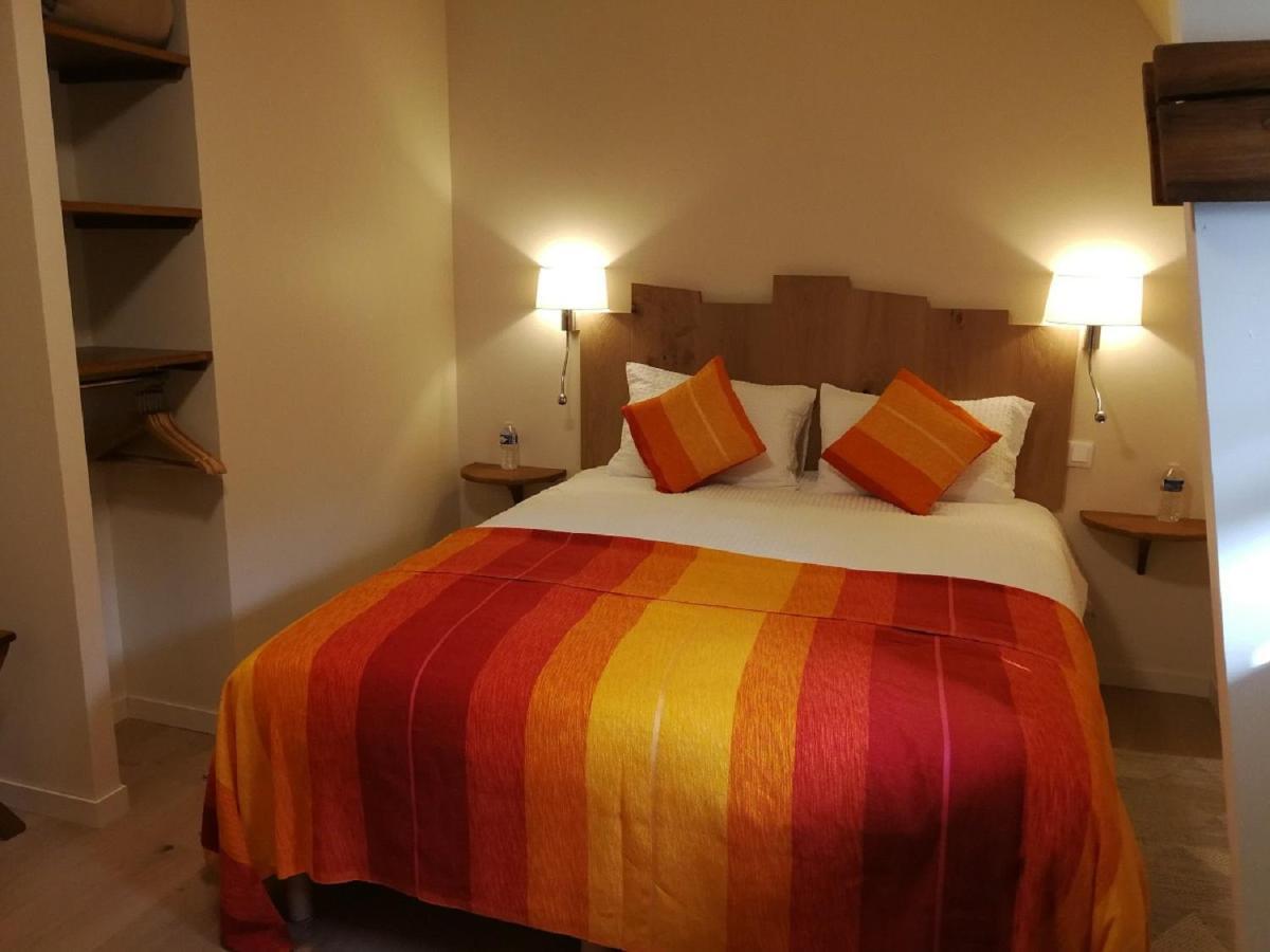 Auberge Du Vieux Tour Le Manoir Canapville  Dış mekan fotoğraf