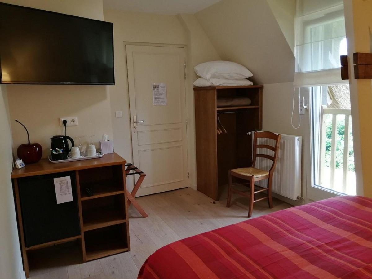 Auberge Du Vieux Tour Le Manoir Canapville  Dış mekan fotoğraf